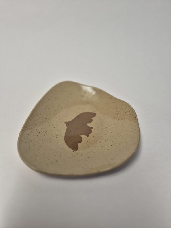 Ceramic plate bird
