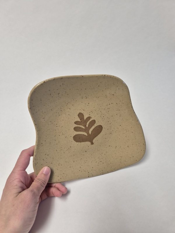 Ceramic floral plate