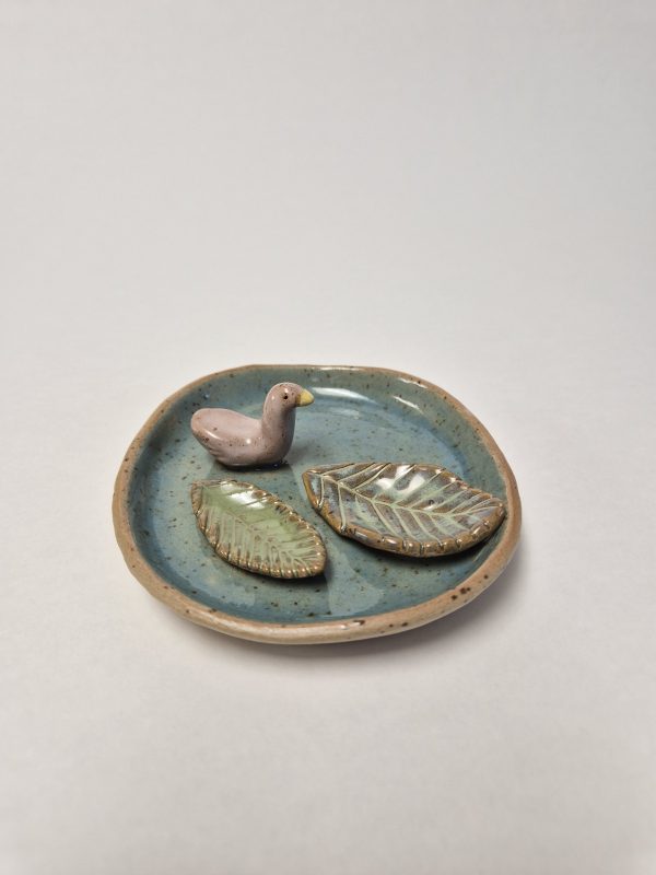 Ceramic jewelry holder