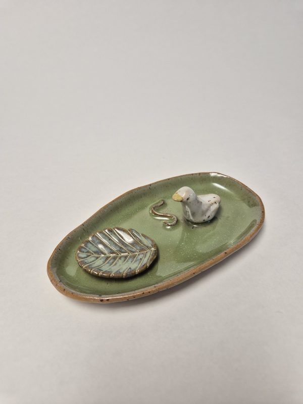 Ceramic jewelry holder
