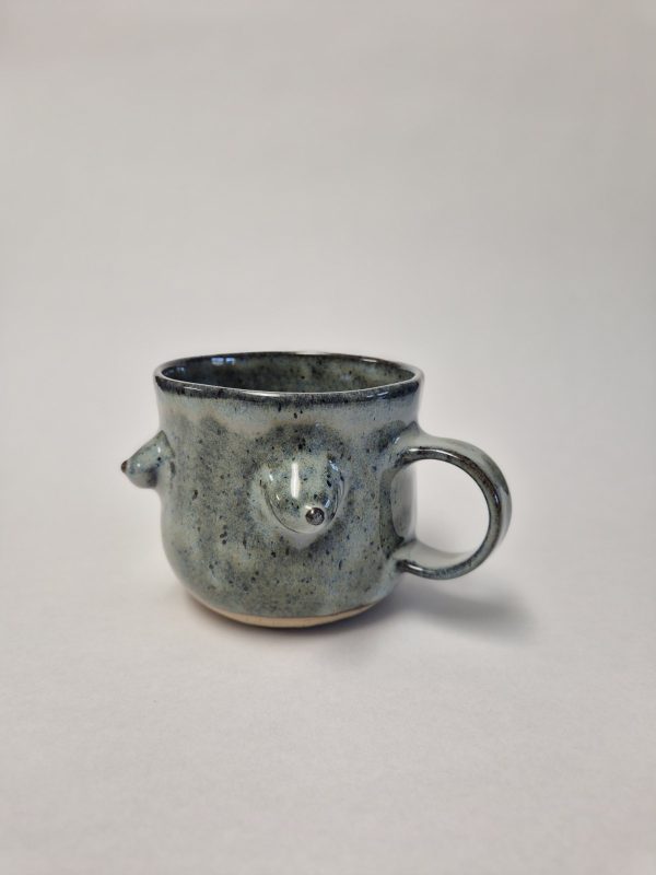Ceramic body shaped mug