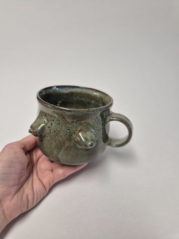 Ceramic body shaped mug