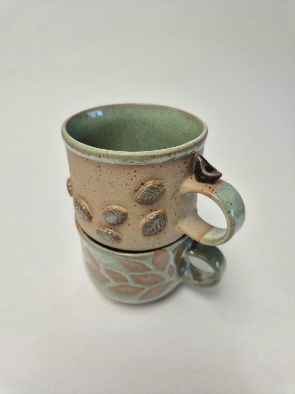 Ceramic blackbird mug