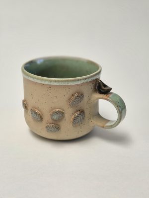 Ceramic blackbird mug