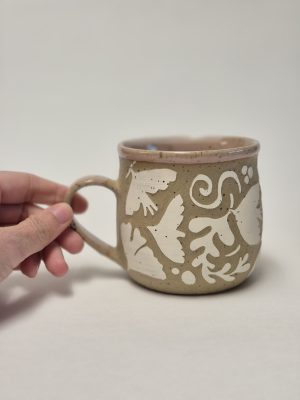 Ceramic sgraffito mug pink
