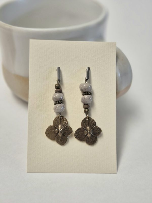 Rustic floral earrings