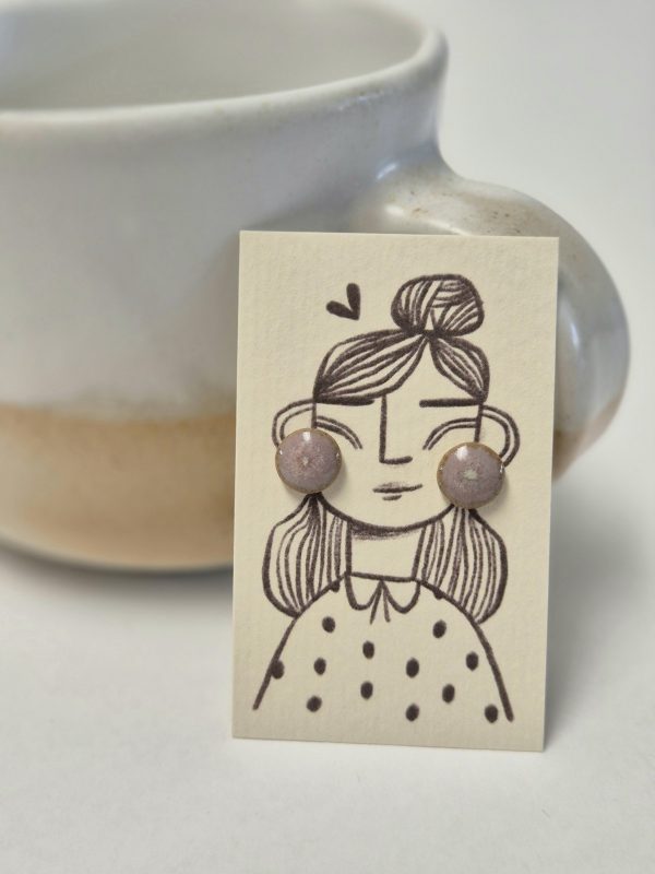 Ceramic stud earrings pink