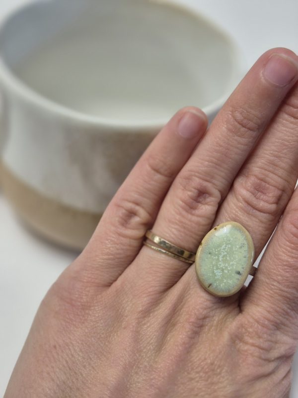 Ceramic ring