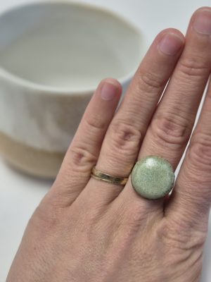 Ceramic adjustable ring