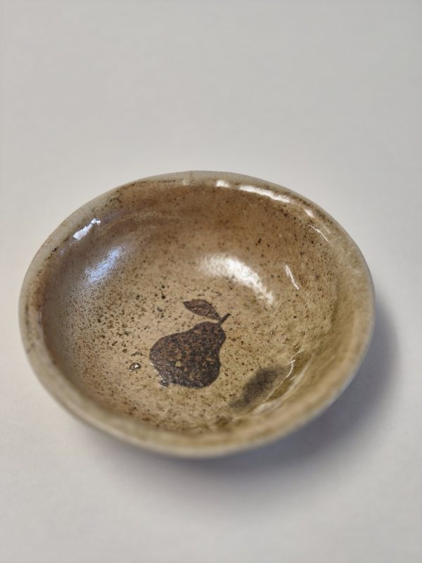 Wood fired bowl with pear