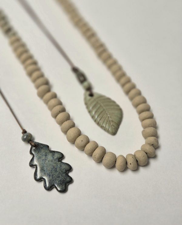 Ceramic necklace with beads