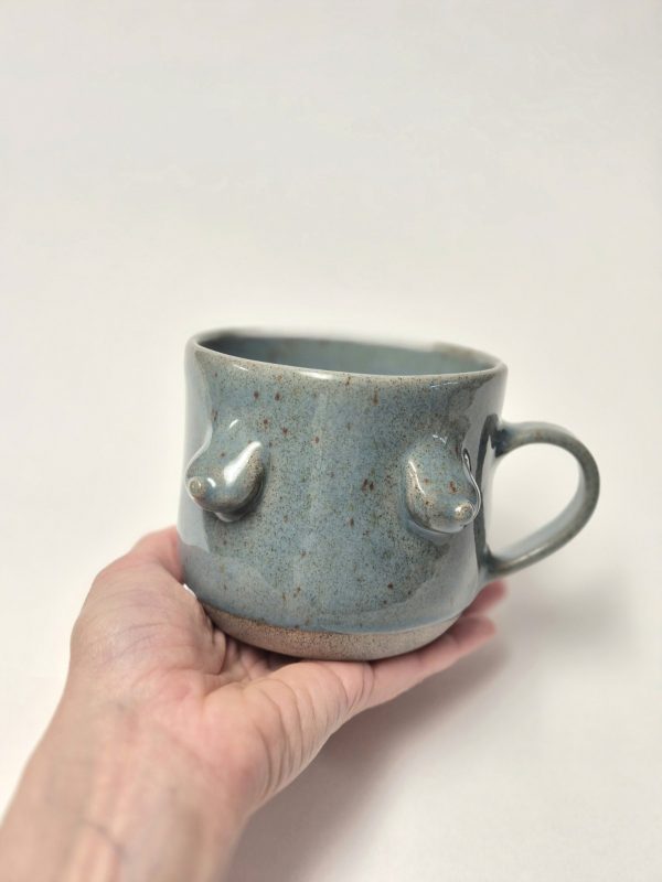 Ceramic tea mug in blue
