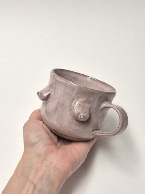 Ceramic body shaped mug