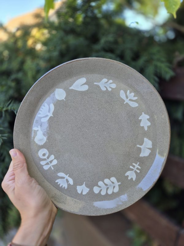 Ceramic grey plate